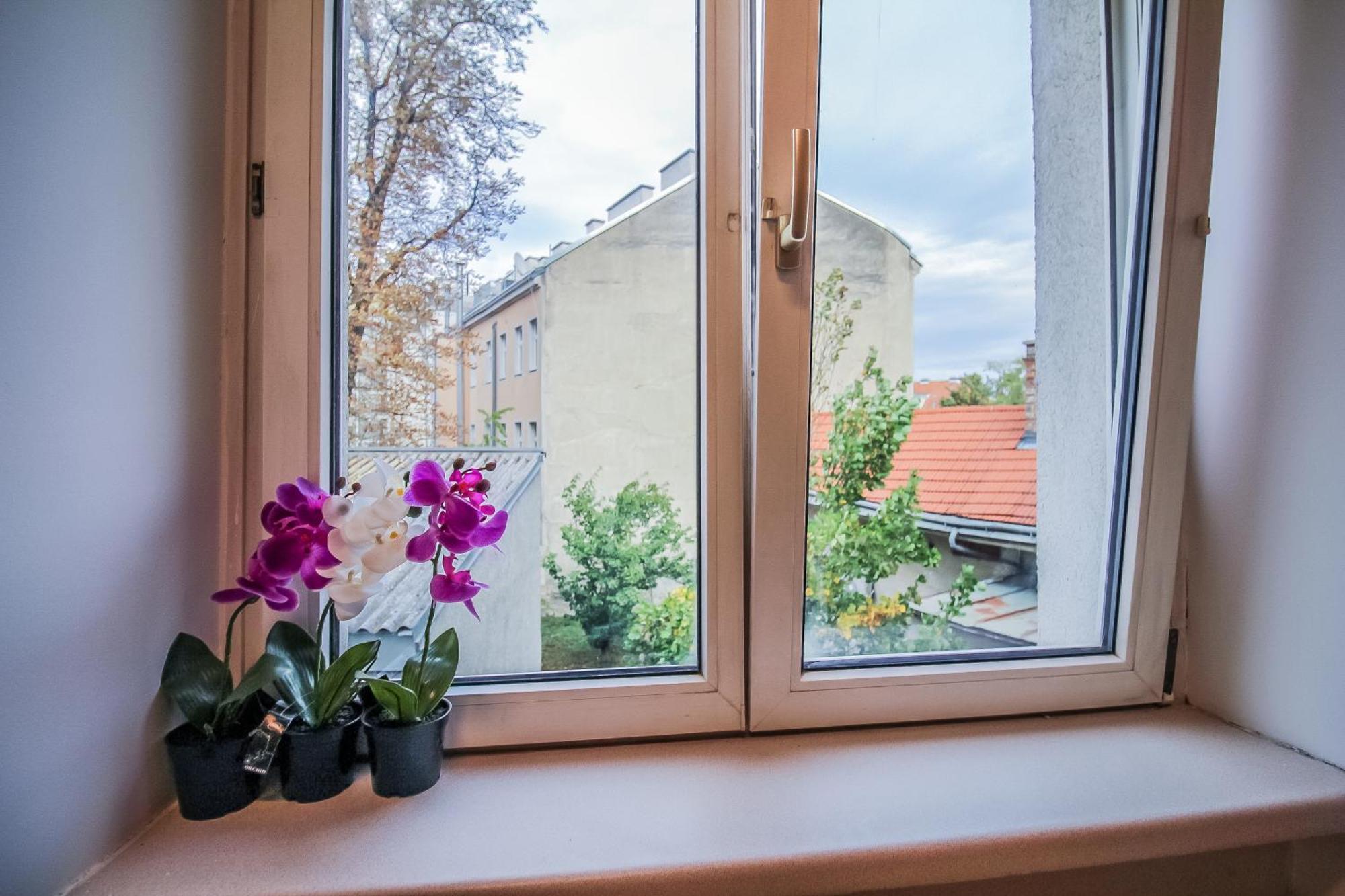 Comfortable Accommodations In The Alterlaa Area Lv5 Виена Екстериор снимка