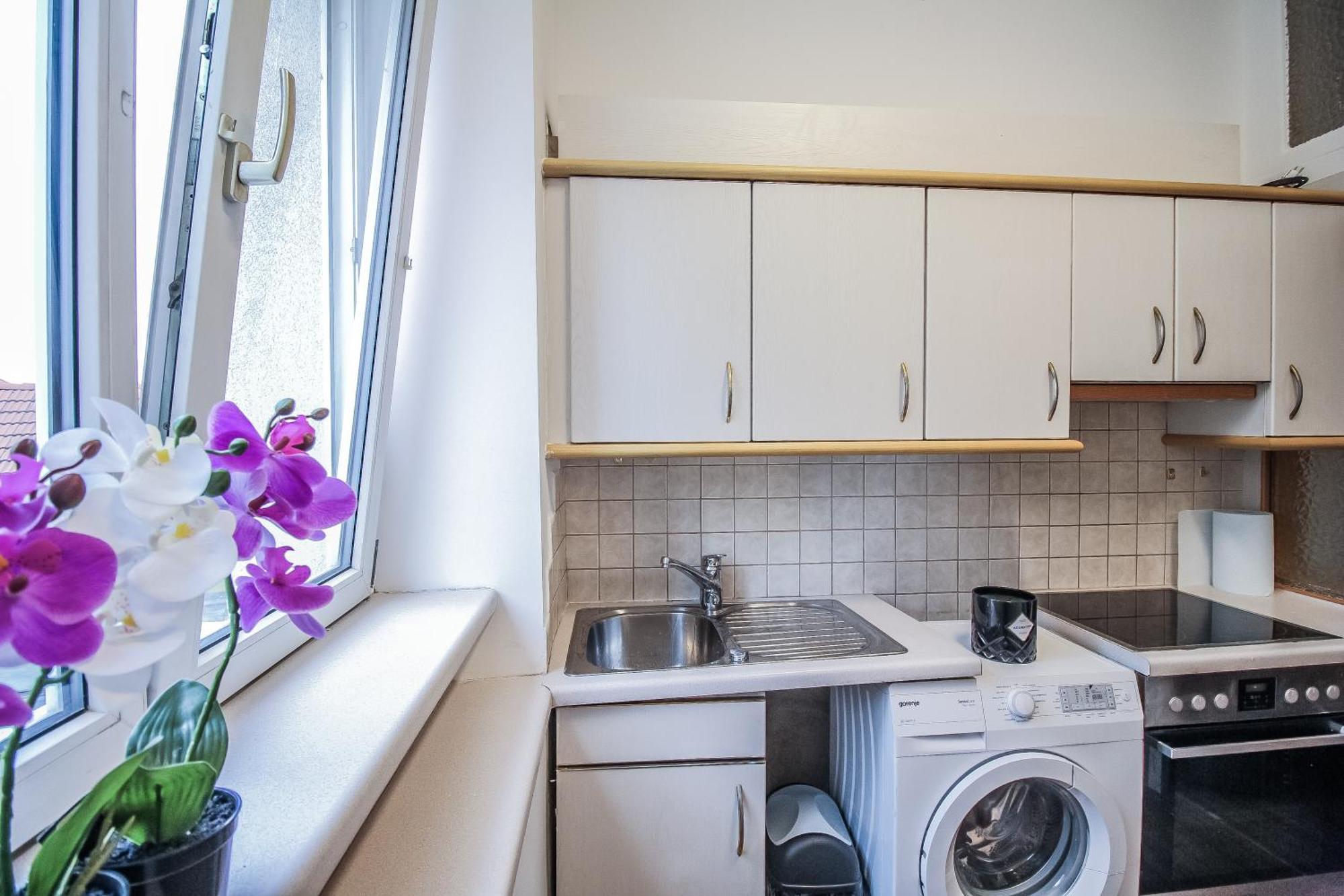 Comfortable Accommodations In The Alterlaa Area Lv5 Виена Екстериор снимка